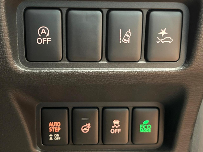 2022 Mitsubishi Delica D:5 3DA-CV1W (UW-69f56a710d4f9)[29]