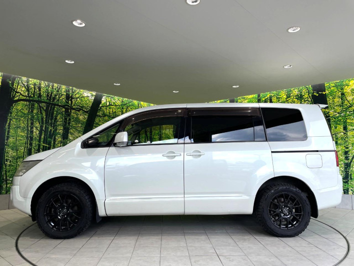 2011 Mitsubishi Delica D:5 DBA-CV4W (UW-69f56a736254d)[6]