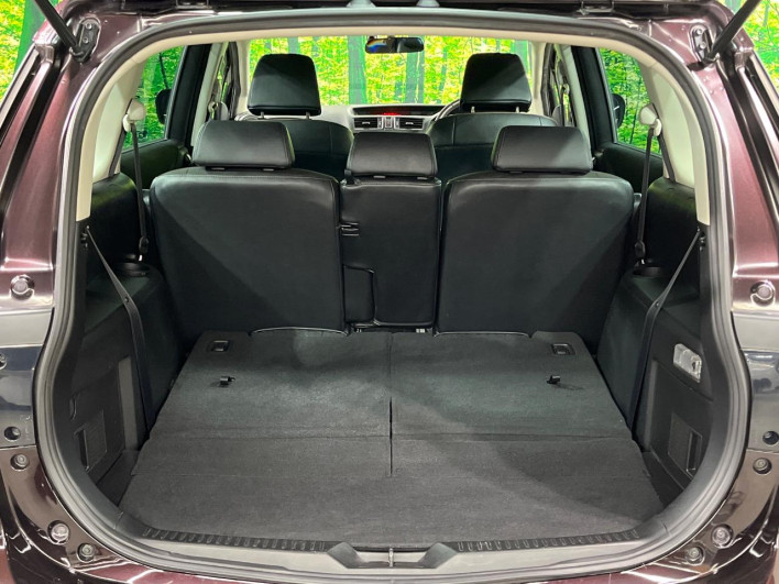 2014 Mazda Premacy DBA-CWFFW (UW-69f56a73e3439)[9]