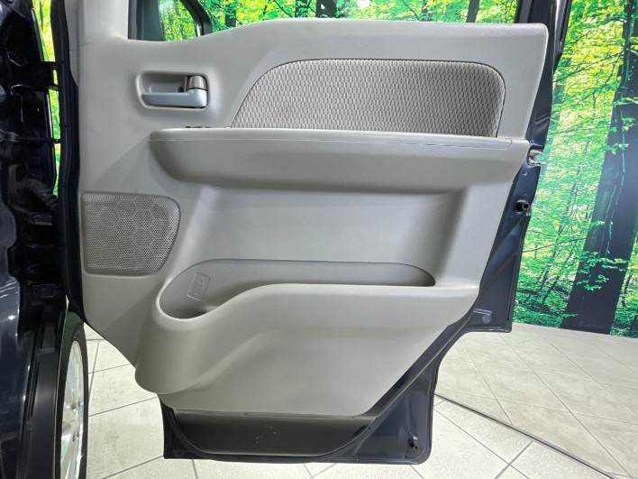 2015 Suzuki Every Wagon ABA-DA17W (UW-69f56a75cefc0)[22]