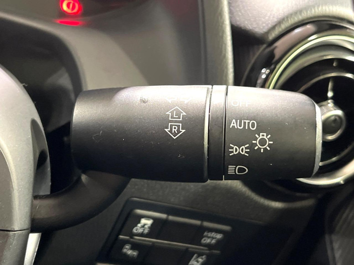 2016 Mazda Demio DBA-DJ3FS (UW-69f56a780c9f5)[17]