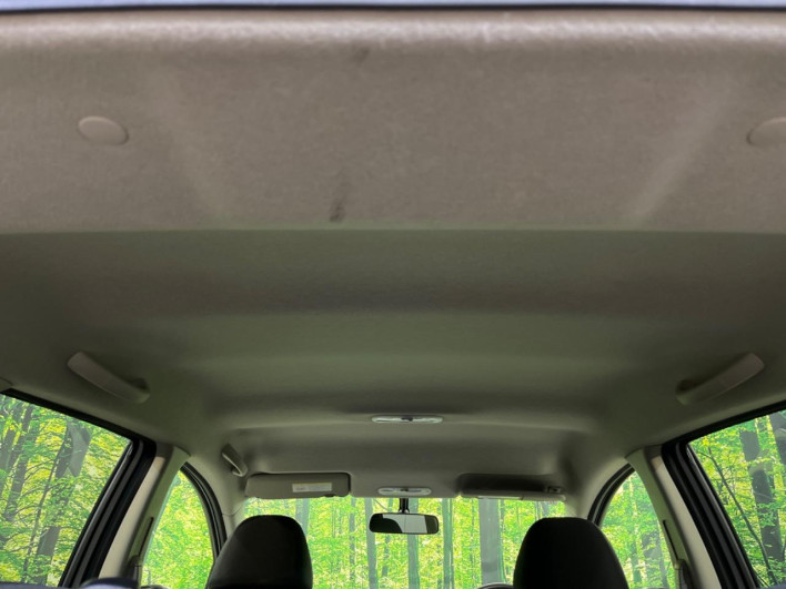 2013 Nissan Note DBA-E12 (UW-69f56a7b1a628)[21]