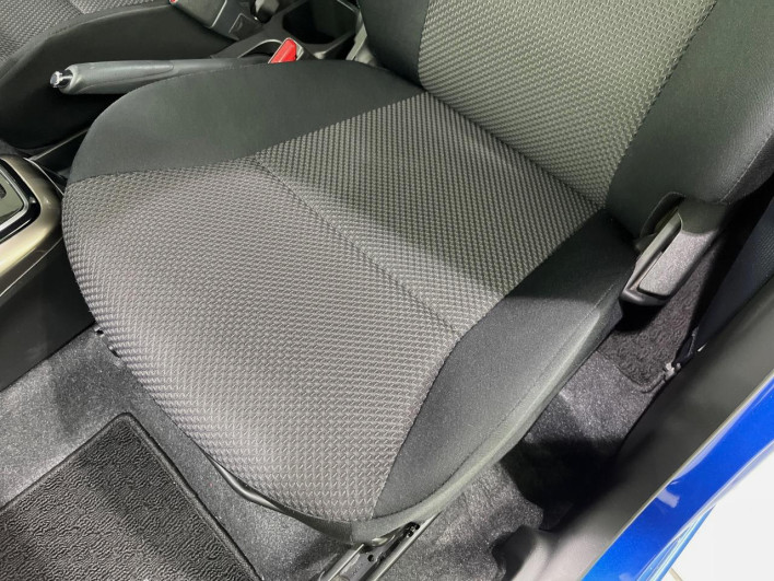 2016 Suzuki Ignis DAA-FF21S (UW-69f56a845ecdc)[17]
