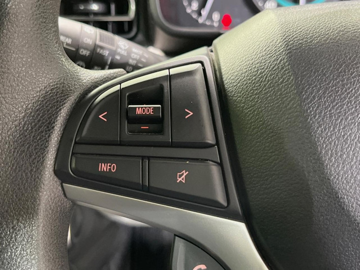 2016 Suzuki Ignis DAA-FF21S (UW-69f56a845ecdc)[26]