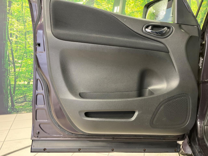 2012 Nissan Serena DBA-FNC26 (UW-69f56a866c2df)[21]