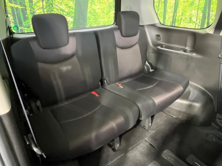 2012 Nissan Serena DBA-FNC26 (UW-69f56a866c2df)[9]