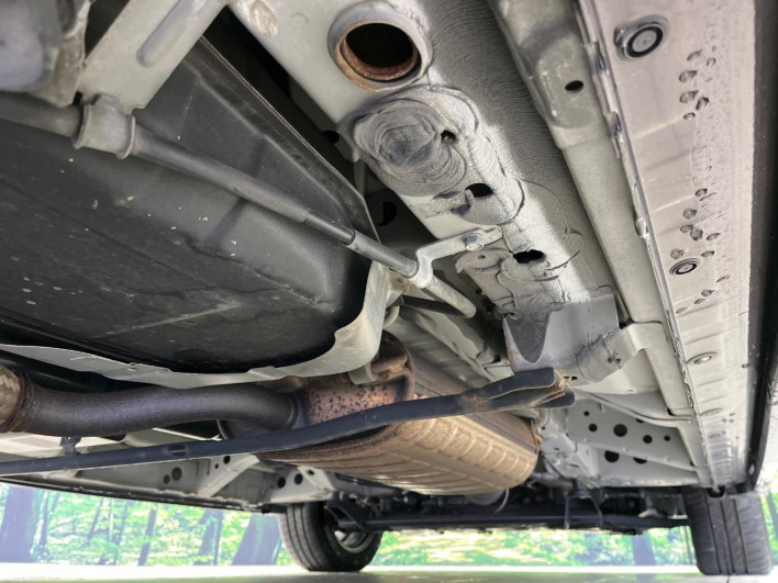 2012 Nissan Serena DBA-FNC26 (UW-69f56a866c2df)[20]