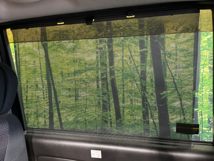 2012 Nissan Serena DBA-FNC26 (UW-69f56a866c2df)[8]