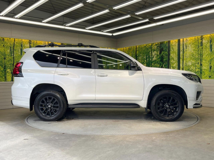 2022 Toyota Land Cruiser Prado 3DA-GDJ150W (UW-69f56a8b99f43)[23]