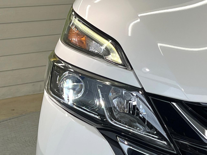 2016 Nissan Serena DAA-GFC27 (UW-69f56a8e02b22)[8]