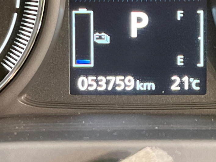2017 Mitsubishi OUTLANDER PHEV DLA-GG2W (UW-69f56a97b51e7)[2]