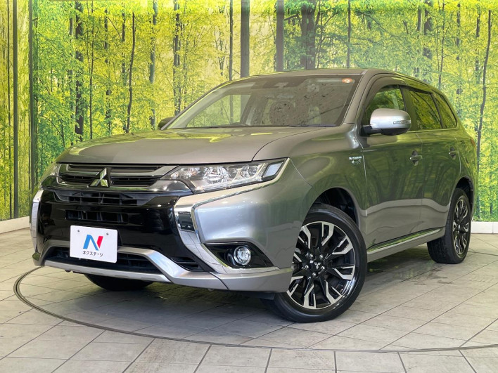 2017 Mitsubishi OUTLANDER PHEV DLA-GG2W (UW-69f56a97b51e7)[0]
