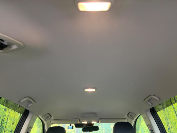 2017 Mitsubishi OUTLANDER PHEV DLA-GG2W (UW-69f56a97b51e7)[26]