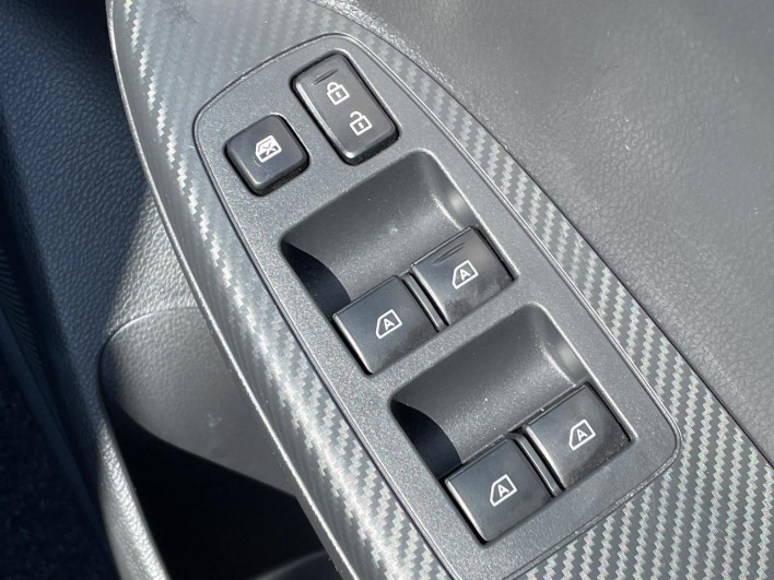 2024 Mitsubishi Eclipse Cross 5BA-GK1W (UW-69f56a9aab686)[27]