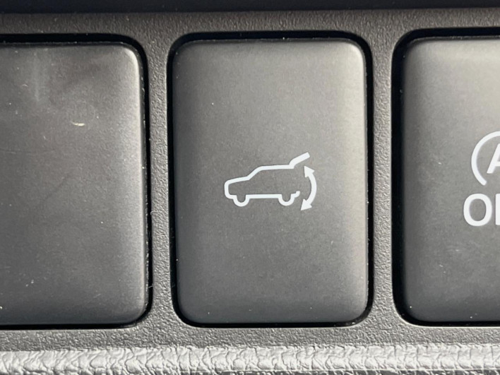 2024 Mitsubishi Eclipse Cross 5BA-GK1W (UW-69f56a9c32cb8)[29]