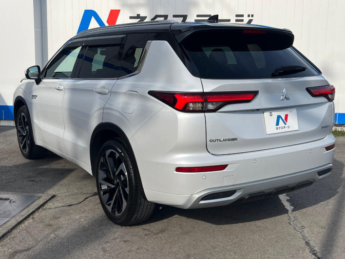 2022 Mitsubishi OUTLANDER PHEV 5LA-GN0W (UW-69f56a9d4879e)[21]