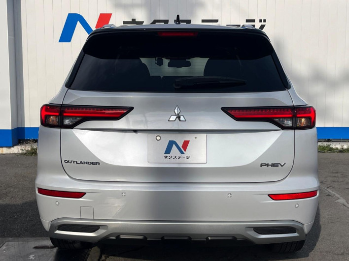 2022 Mitsubishi OUTLANDER PHEV 5LA-GN0W (UW-69f56a9d4879e)[22]