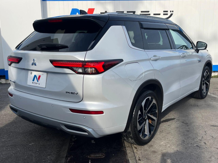 2022 Mitsubishi OUTLANDER PHEV 5LA-GN0W (UW-69f56a9d4879e)[23]