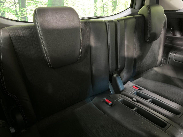 2013 Honda Freed hybrid DAA-GP3 (UW-69f56a9e552a1)[6]