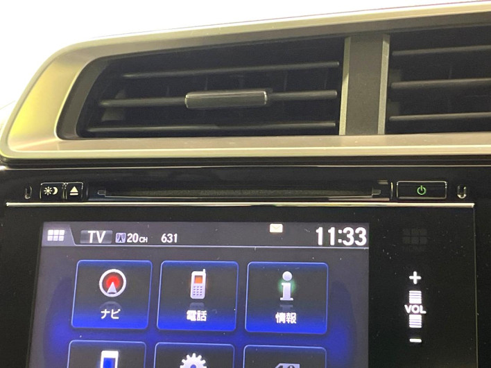 2013 Honda Fit Hybrid DAA-GP5 (UW-69f56a9ecc93d)[12]