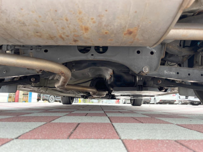 2017 Subaru Impreza Sport DBA-GT2 (UW-69f56aa6e4d9f)[26]