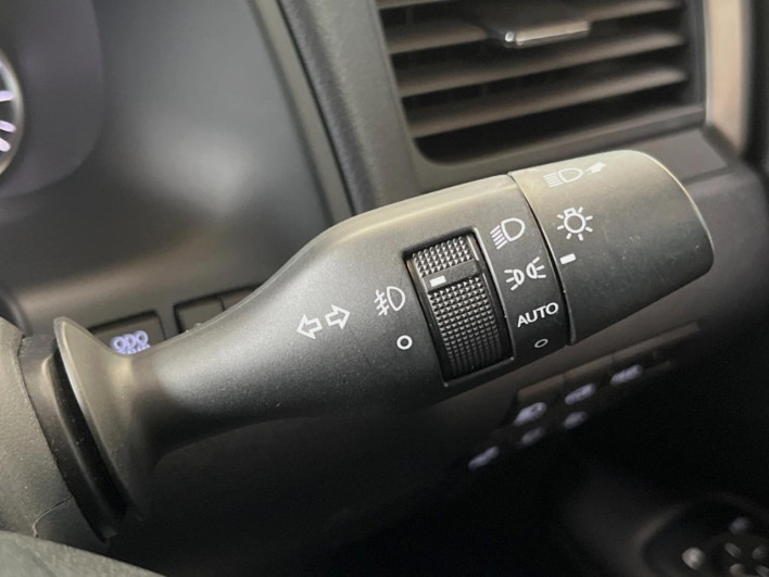 2018 Lexus RX DAA-GYL20W (UW-69f56aad67dd8)[27]