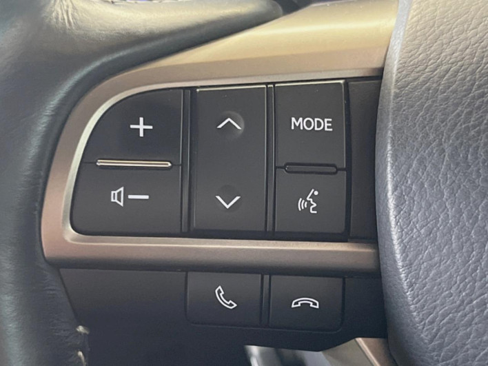 2018 Lexus RX DAA-GYL20W (UW-69f56aad67dd8)[24]