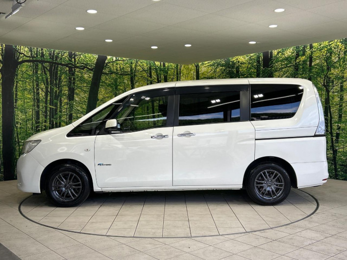 2013 Nissan Serena DAA-HC26 (UW-69f56ab0a3077)[21]