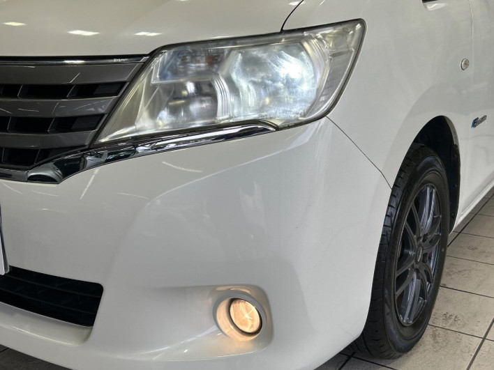 2013 Nissan Serena DAA-HC26 (UW-69f56ab0a3077)[14]