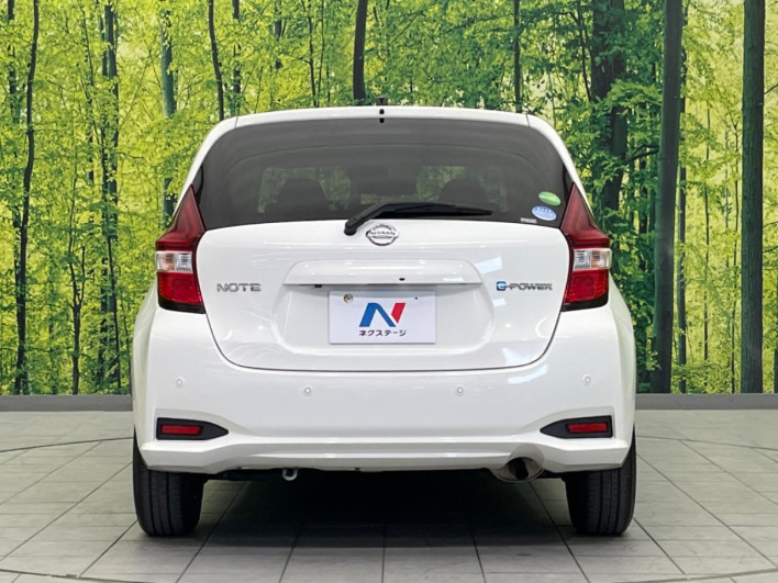 2017 Nissan Note DAA-HE12 (UW-69f56ab1039da)[17]