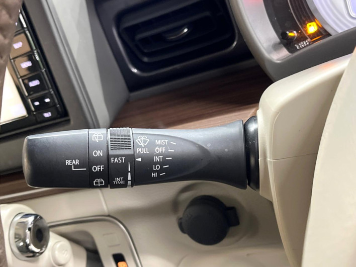 2023 Suzuki Alto Lapin LC 5BA-HE33S (UW-69f56ab784969)[11]
