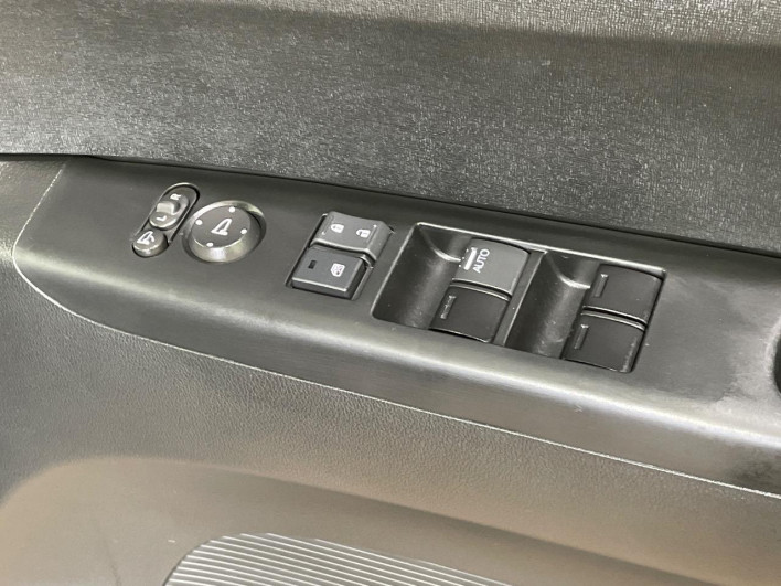 2013 Honda N-BOX DBA-JF1 (UW-69f56acd13de1)[16]