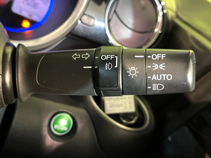 2013 Honda N-BOX CUSTOM DBA-JF1 (UW-69f56ace1f960)[20]