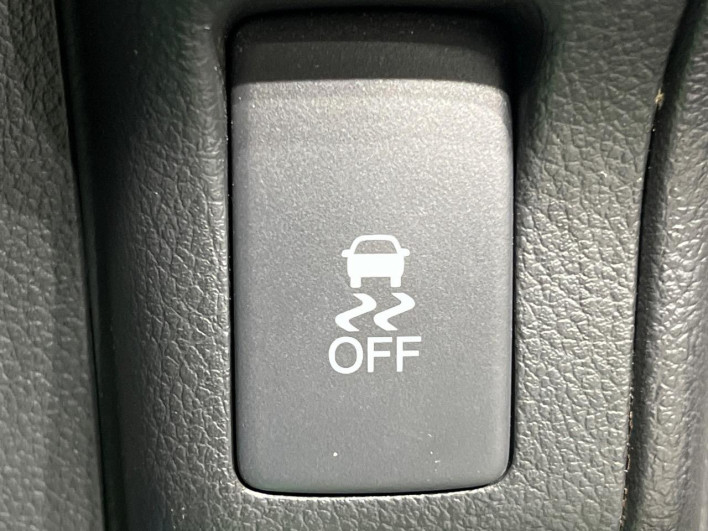 2017 Honda N-BOX CUSTOM DBA-JF1 (UW-69f56ad00982c)[8]