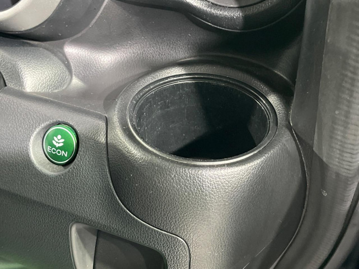 2017 Honda N-BOX CUSTOM DBA-JF1 (UW-69f56ad00982c)[5]
