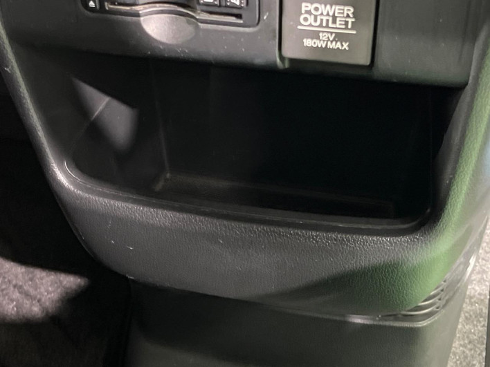 2017 Honda N-BOX CUSTOM DBA-JF1 (UW-69f56ad00982c)[21]