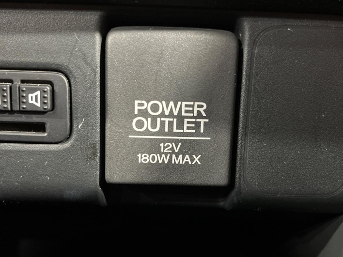 2017 Honda N-BOX CUSTOM DBA-JF1 (UW-69f56ad00982c)[19]
