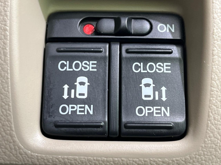 2015 Honda N-BOX DBA-JF1 (UW-69f56ad1521f8)[16]