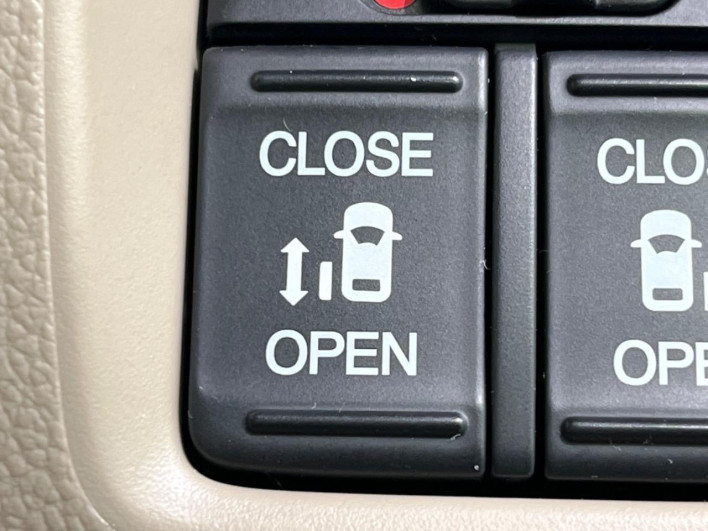 2015 Honda N-BOX DBA-JF1 (UW-69f56ad1521f8)[19]