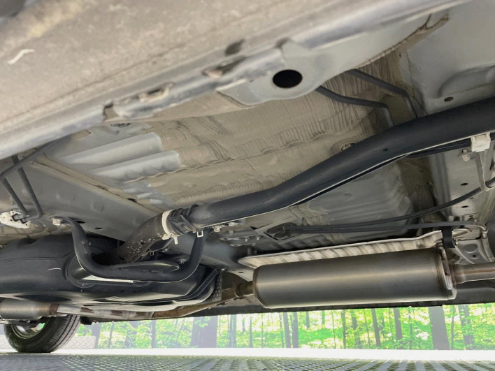 2018 Honda N-BOX CUSTOM DBA-JF3 (UW-69f56ad26680b)[20]