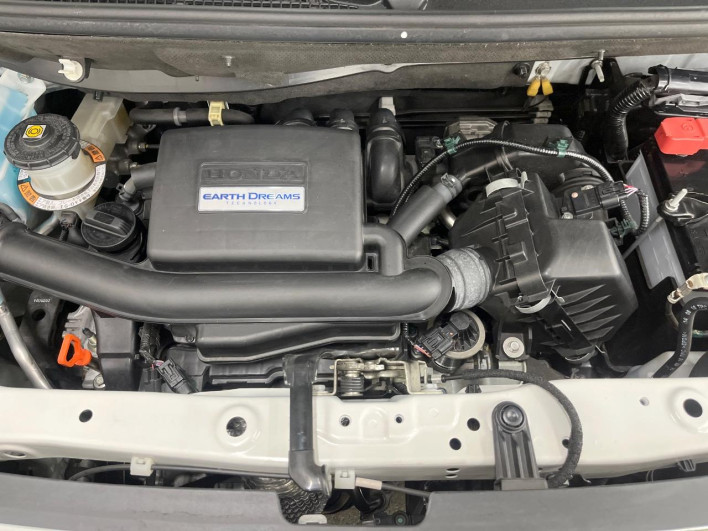 2018 Honda N-BOX DBA-JF3 (UW-69f56ad288ae6)[4]