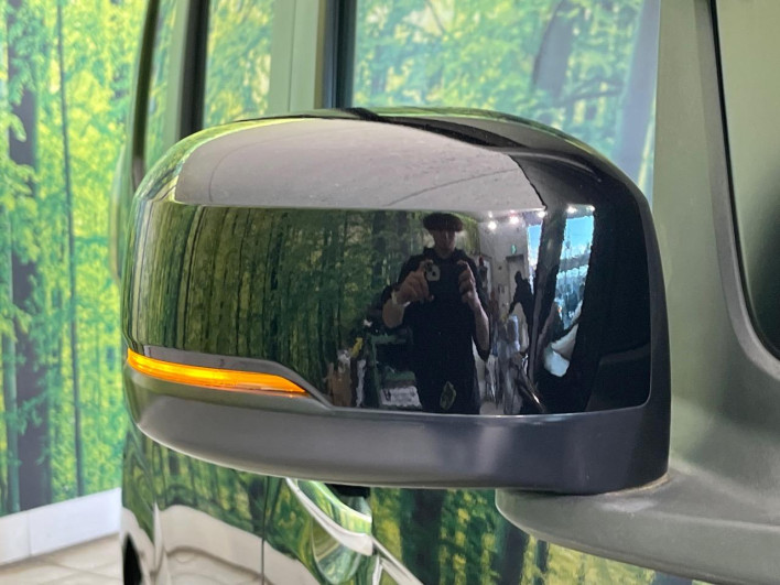 2019 Honda N-BOX CUSTOM DBA-JF3 (UW-69f56ad48b431)[14]