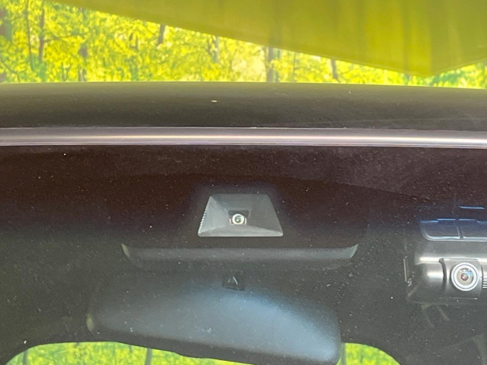 2019 Honda N-BOX CUSTOM DBA-JF3 (UW-69f56ad48b431)[11]
