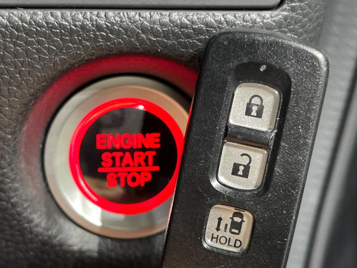2019 Honda N-BOX CUSTOM 6BA-JF3 (UW-69f56ad4c62b8)[21]