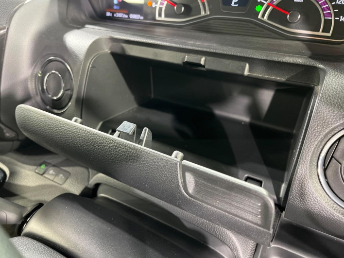 2019 Honda N-BOX CUSTOM 6BA-JF3 (UW-69f56ad4c62b8)[23]