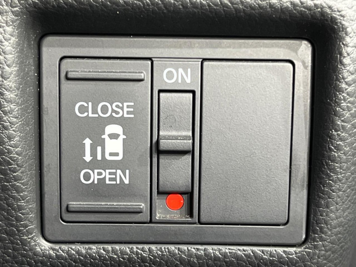 2019 Honda N-BOX CUSTOM 6BA-JF3 (UW-69f56ad4c62b8)[20]