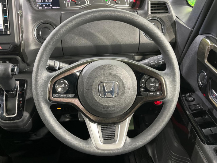 2019 Honda N-BOX CUSTOM 6BA-JF3 (UW-69f56ad4c62b8)[18]