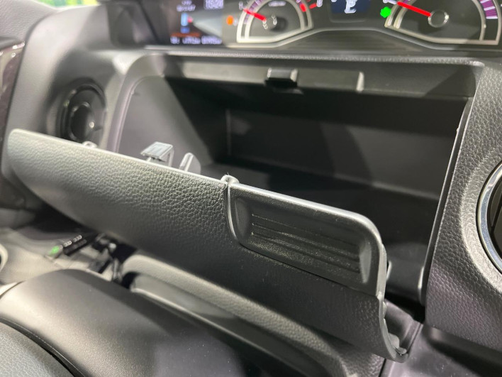 2020 Honda N-BOX CUSTOM 6BA-JF3 (UW-69f56ad608680)[23]