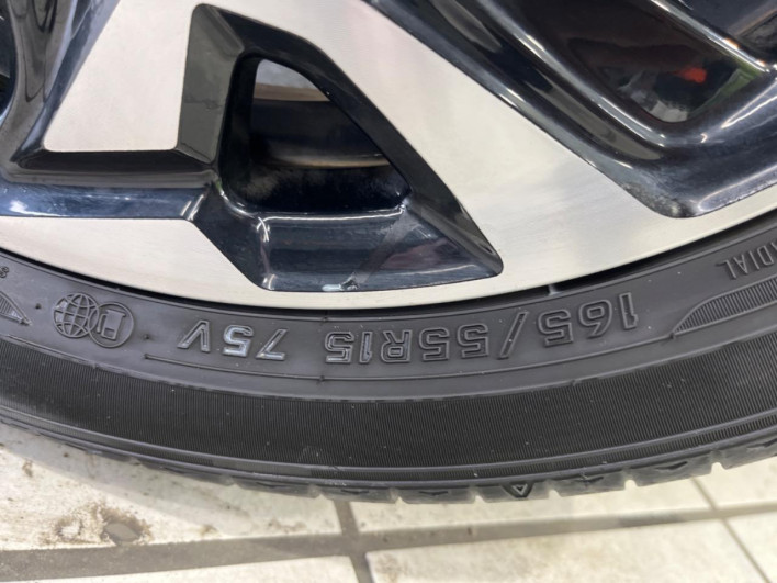 2019 Honda N-BOX CUSTOM DBA-JF3 (UW-69f56ad706b77)[18]