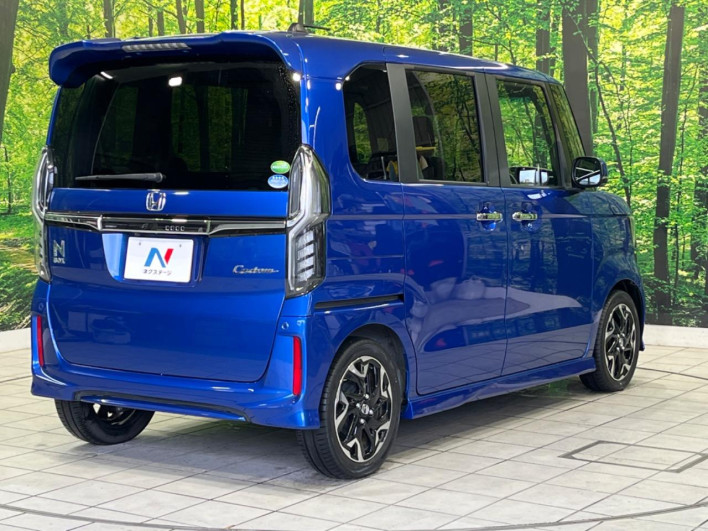 2019 Honda N-BOX CUSTOM DBA-JF3 (UW-69f56ad706b77)[8]